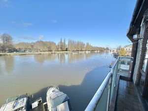 Photo 2- click for photo gallery